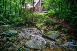 Beech Creek Cabin - 3
