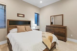 Unforgettable views deck BBQ sleeps 13 4br4ba - 2