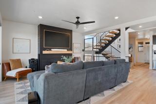 360deg views sleeps 18 hot tub pickleball - 7