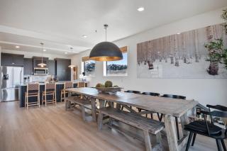 360deg views sleeps 18 hot tub pickleball - Timber Lakes - 5