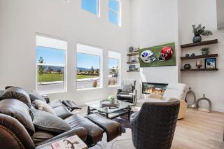 Ski area close 5br 5.5ba resort views sleeps 15 - 4