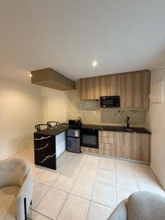 Three Bedroom Apartment - Le Cap - 1