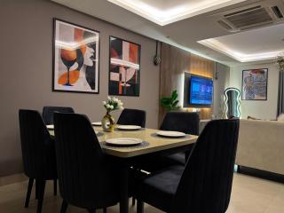 Gold Crest Apartments - 2