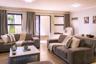 The Ocean Breeze Haven - 3