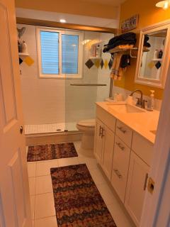 Waterfront Fishermans Paradise - 5