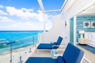 Rum Point Resort 406 - 2