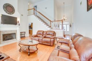 8 Mi to University of Alabama Family Home with Yard - 8