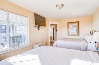 Salt and the Sea - 4