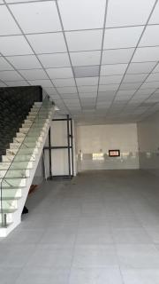 Two-bedroom flat - River view, elevator, free inside car parking - 8