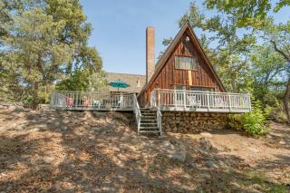 Sequoia Vintage A-frame River Retreat - 7