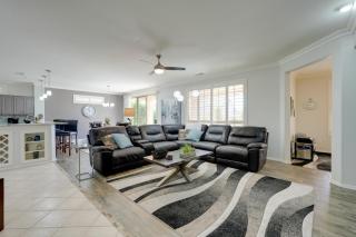 Sunlit Surprise Escape with Casita and Gas Grill! - 8