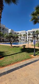 Spacious luxury apartment with pool - 8