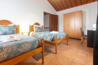 Casa da Vigia, Seaview House - sleeps 8 people - 5