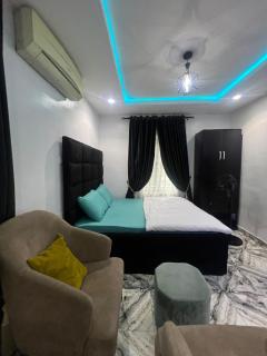 FURNISHED STUDIO APARTMENt IN A MINI ESTATE - 2