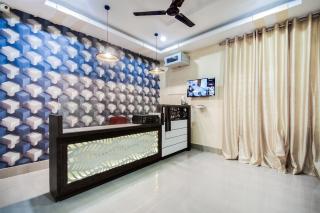 Super Hotel O Royal Pearl Inn - 1