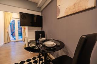 Central Cardiff One-Bedroom Apartments with Fast WiFi, Parking & Self Check-In - Cardiff - 8