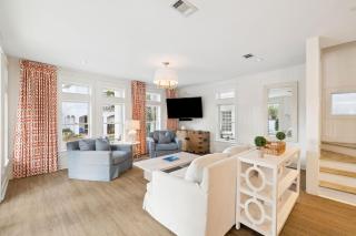 Casablanca by 30A Escapes - 9