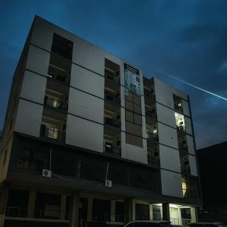 Luxury Studio Apartment in B-17, MULTI GARDEN - 5