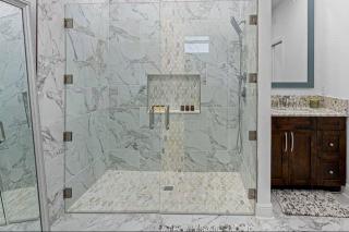 Midtown Retreat - Leftside Unit - 6