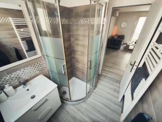 Central & Quiet, 10 min to Palais & Train Station - Cannes - 1