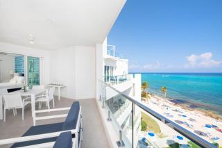 Rum Point Resort 404 - 0