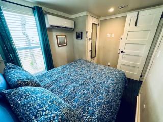 Little House of the Flying - 3