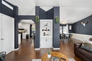 Family Grand Canyon Pit Stop - 4