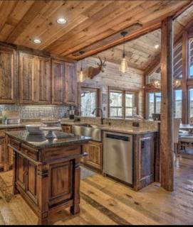 Blue Creek Lodge, Mtn Views, Hot Tub, Game Room - 5