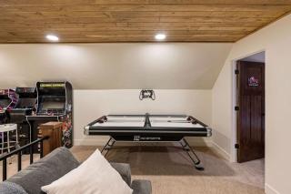 Moody Moose Manor - Sauna - Hot Tub - Arcade - 5