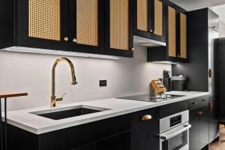 Freeman Lower Studio III Apt with Shared Amenities - 8