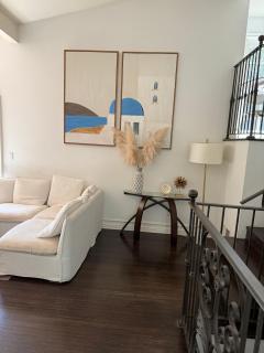 Entire villa on Sunset Strip - 7