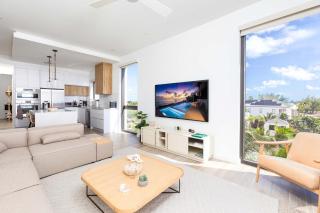 SeaDreams 5 - Luxury Condo with Shared Pool, Hot Tub, Rooftop Lounge - 3