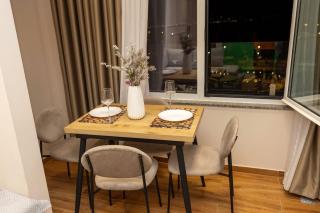 Lux Holidays 221 - 4