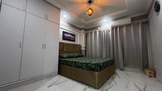 Capital Heights - 2 Bedroom Luxury Apartment - Bahria Town - 1