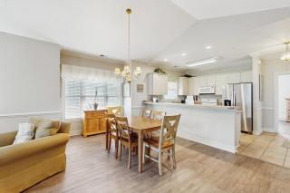 Magnolia Pointe 305 - 7