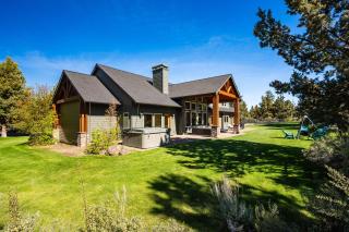 Family-Friendly Dara Oaks Home with Private Hot Tub and BBQ on the Deck home - 7