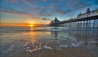 Beautiful Bluejay Escape - 1 Bed Apartment with Free WiFi in the Heart of the City By Kozmo Properties - 3