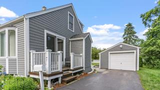 Newport Beach House with Huge Yard - 9