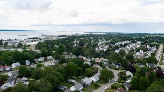 Newport Beach House with Huge Yard - 6