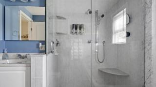 Newport Beach House with Huge Yard - 5