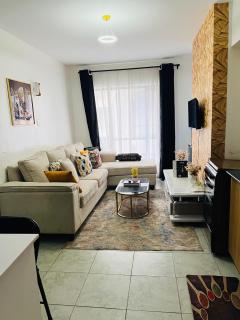 Queens Apartment - 4