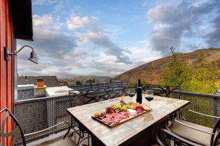KBM Resorts Luxury Pri Home Walk to Town Lift; Park City Mountain Resort Pri Hot tub Two main suites PEA-1114 - 6