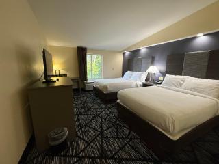 Plymouth Bay Inn - 2