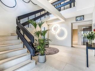 Prime 2 Bedroom Apartment Central London - 6