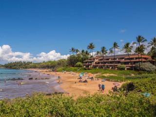 Makena Surf F112 Beachfront Resort - 9