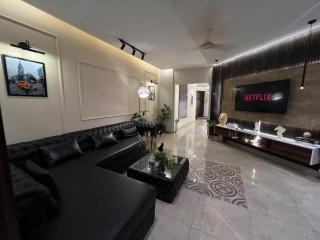 Suite 007 2BR Central ISB Foosball & Dining in F-11 - 6