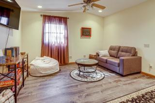 1 Mi to Main St! Family Farmhouse in West Unity - 8