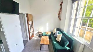 City Chic Stay in Bristol - 5