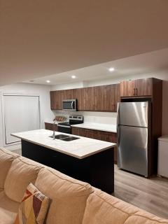 Entire 3 bedroom townhouse - 5