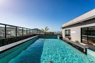 Studio c/ piscina no terraço 900m da praia - 0